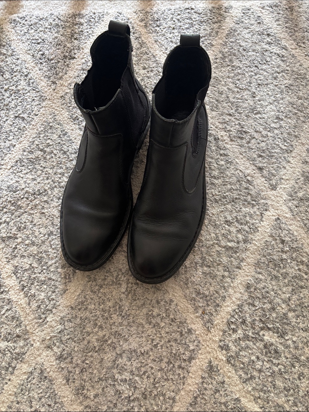 Born Men's Black Chukka Chelsea Boots